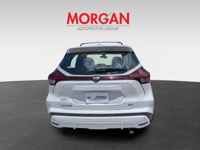 2022 Nissan Kicks — detail view