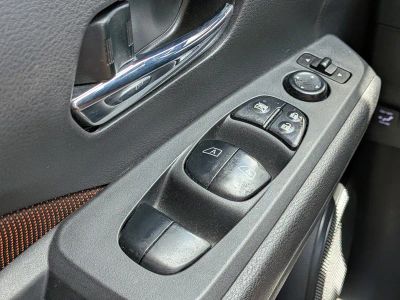 2022 Nissan Kicks — photo 22 view