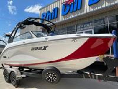 2026 Yamaha 222 XE - Photo 4