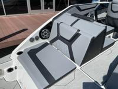 2026 Yamaha 222 XE - Photo 16
