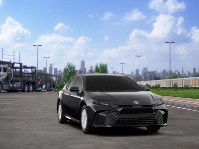2026 Toyota Camry - Photo 18