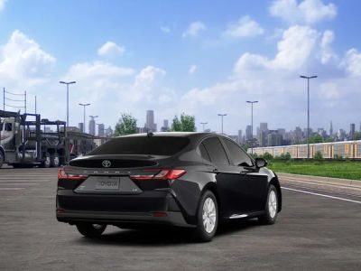 2026 Toyota Camry - Photo 11