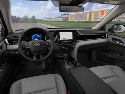 2026 Toyota Camry - Photo 19