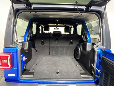 2022 Jeep Wrangler — photo 30 view