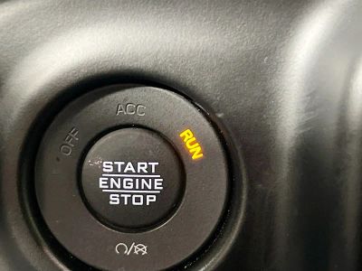 2022 Jeep Wrangler — photo 20 view