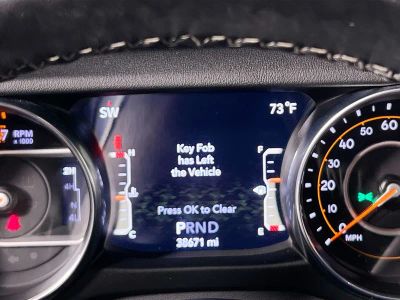 2022 Jeep Wrangler — photo 19 view