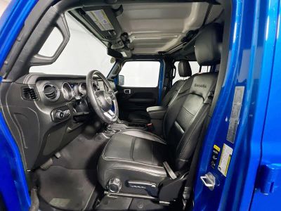 2022 Jeep Wrangler — photo 12 view