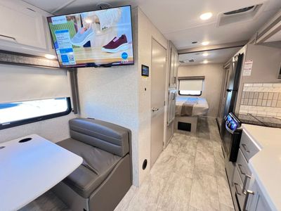 2025 Thor Motor Coach WINDSPORT - Photo 15