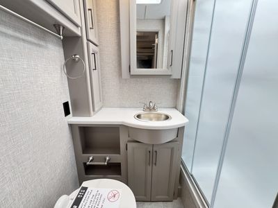 2025 Thor Motor Coach WINDSPORT - Photo 20