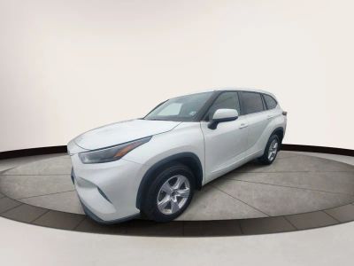 2023 Toyota Highlander — rear three-quarter view