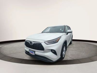 2023 Toyota Highlander — side profile view