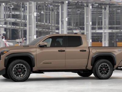 2026 Toyota Tacoma i-FORCE MAX - Photo 5