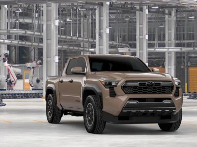 2026 Toyota Tacoma i-FORCE MAX - Photo 18