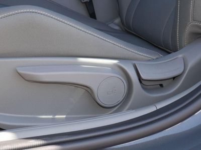 2026 Hyundai Elantra - Photo 33