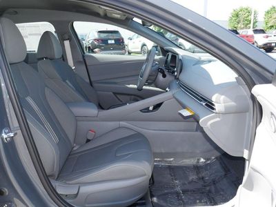 2026 Hyundai Elantra - Photo 21