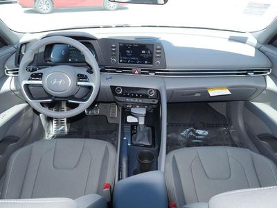 2026 Hyundai Elantra - Photo 40