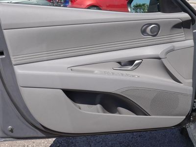 2026 Hyundai Elantra - Photo 29
