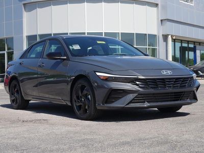 2026 Hyundai Elantra - Photo 2