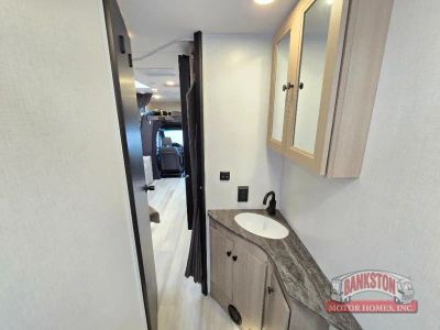 2025 Sunseeker MBS 2400 — photo 30 view