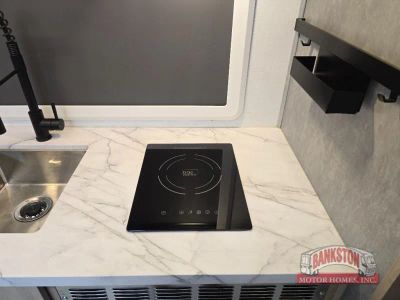 2025 Sunseeker MBS 2400 — photo 17 view