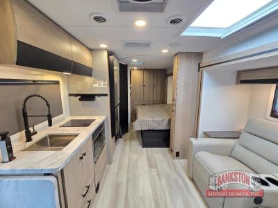 2025 Sunseeker MBS 2400 — photo 14 view