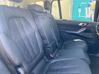 2024 BMW X7 — photo 15 view