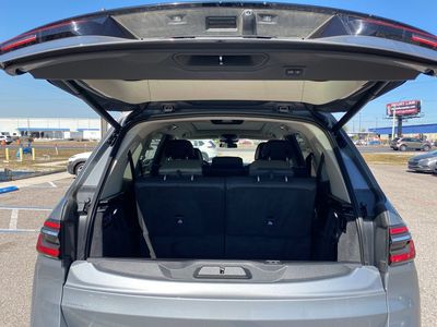 2024 BMW X7 — photo 13 view