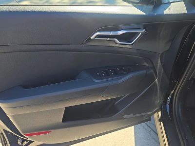 2026 Kia Sportage — photo 17 view