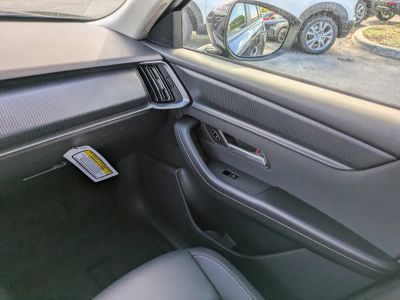 2026 Mazda CX-90 — photo 17 view