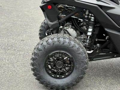 2026 Can-Am Maverick X3 Max X RS Turbo RR Triple Black_4.5 in — photo 12 view