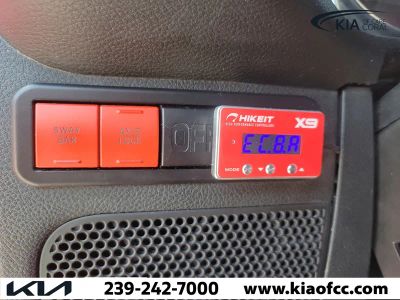 2016 Jeep Wrangler Unlimited — photo 24 view