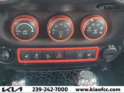 2016 Jeep Wrangler Unlimited — photo 27 view