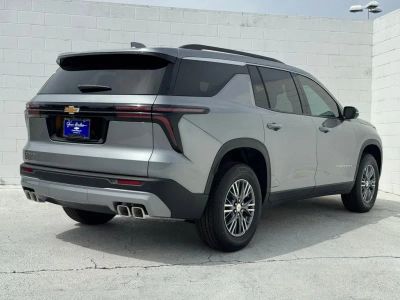 2026 Chevrolet Traverse - Photo 12
