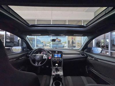 2019 Honda Civic — interior view