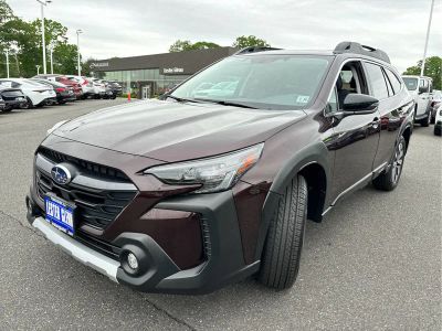 2025 Subaru Outback — detail view