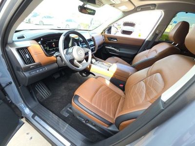 2025 Nissan Pathfinder - Photo 12