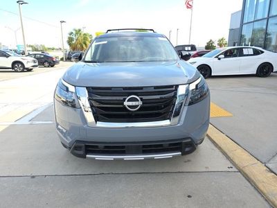 2025 Nissan Pathfinder - Photo 9