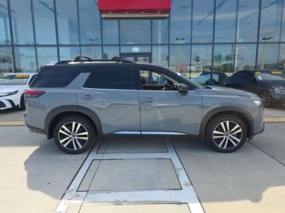 2025 Nissan Pathfinder - Photo 3