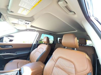 2025 Nissan Pathfinder - Photo 14