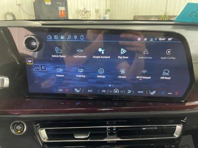 2026 Chevrolet Traverse — photo 11 view