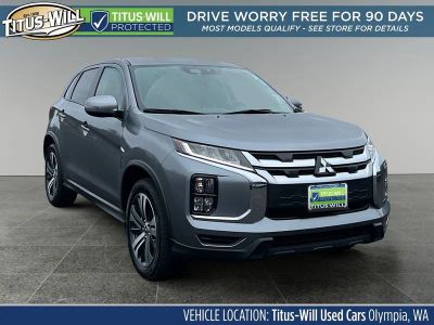 2025 Mitsubishi Outlander Sport 2.0 SE in Gray — front three-quarter view