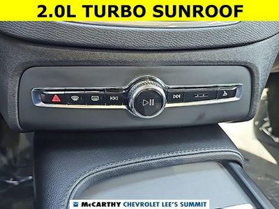 2023 Volvo XC90 — photo 12 view