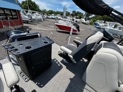 2025 Barletta Cabrio C22CC - Photo 4
