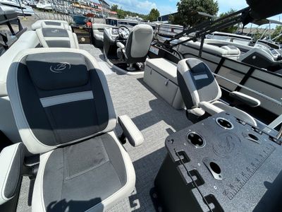 2025 Barletta Cabrio C22CC - Photo 15