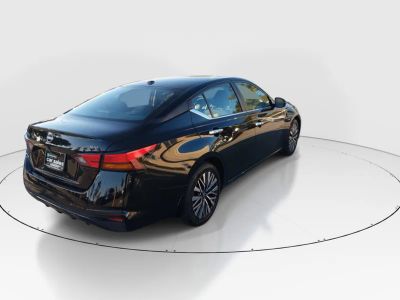 2024 Nissan Altima - Photo 7