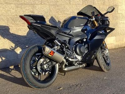 2025 Yamaha YZF-R9 - Photo 3