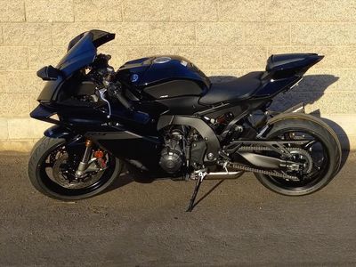 2025 Yamaha YZF-R9 - Photo 6