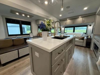 2026 Brinkley RV Model Z - Photo 11