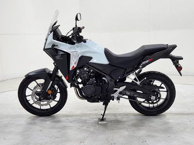 2025 Honda NX500 - Photo 7