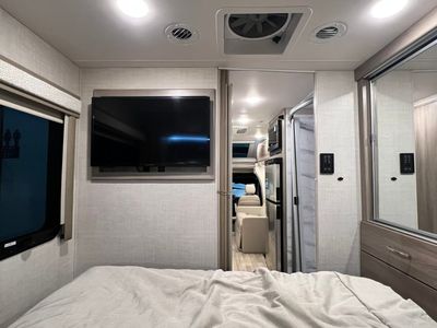 2025 Thor Motor Coach DELANO - Photo 31